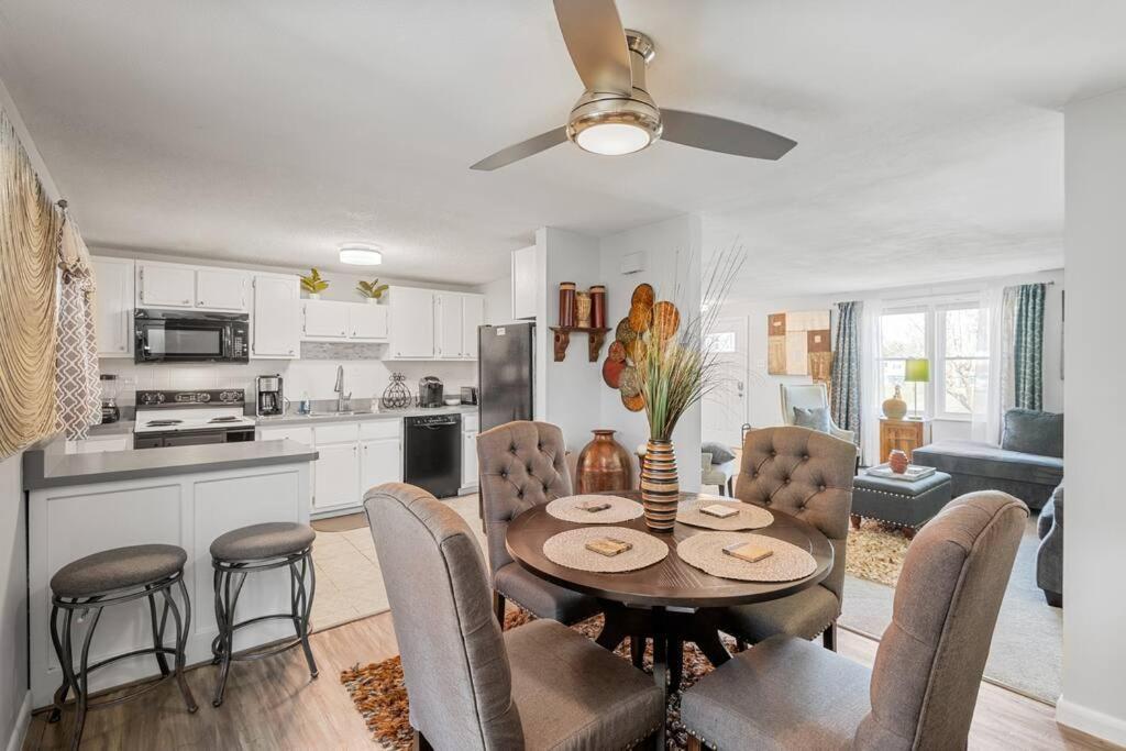Villa Stylish Haven 11 Minutes From The Richmond Airport Exterior foto
