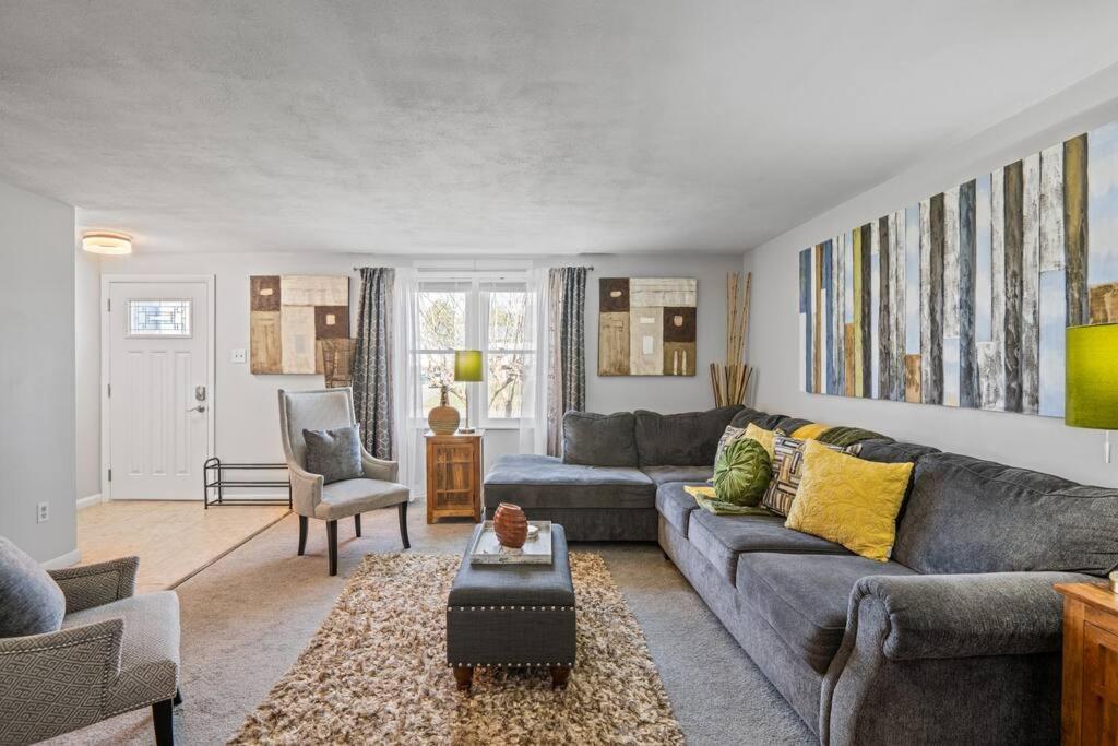 Villa Stylish Haven 11 Minutes From The Richmond Airport Exterior foto