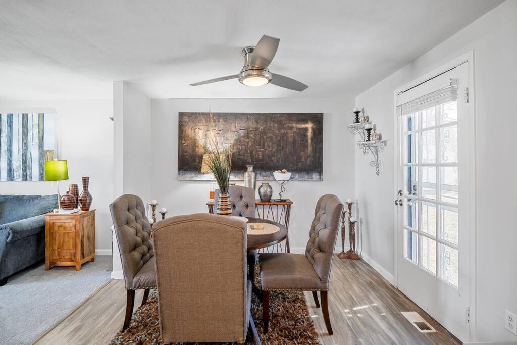 Villa Stylish Haven 11 Minutes From The Richmond Airport Exterior foto